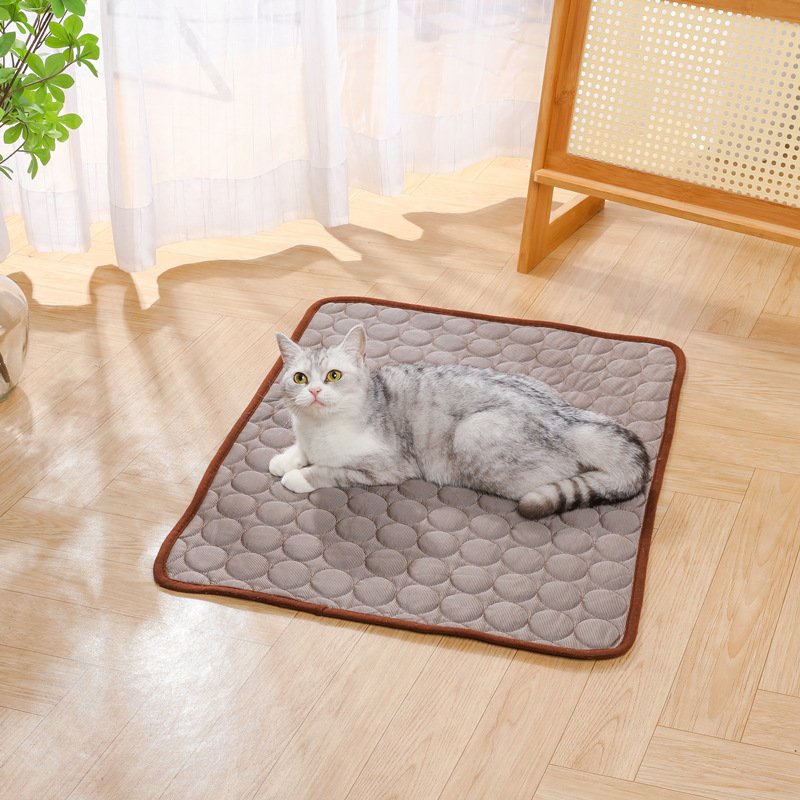 Pet Summer Ice Silk Mat Cooling Sleeping Mat Pet Sofa Mat Floor Mat Dog Ice Mat Spring And Summer Cat Cool Mat - Image 4